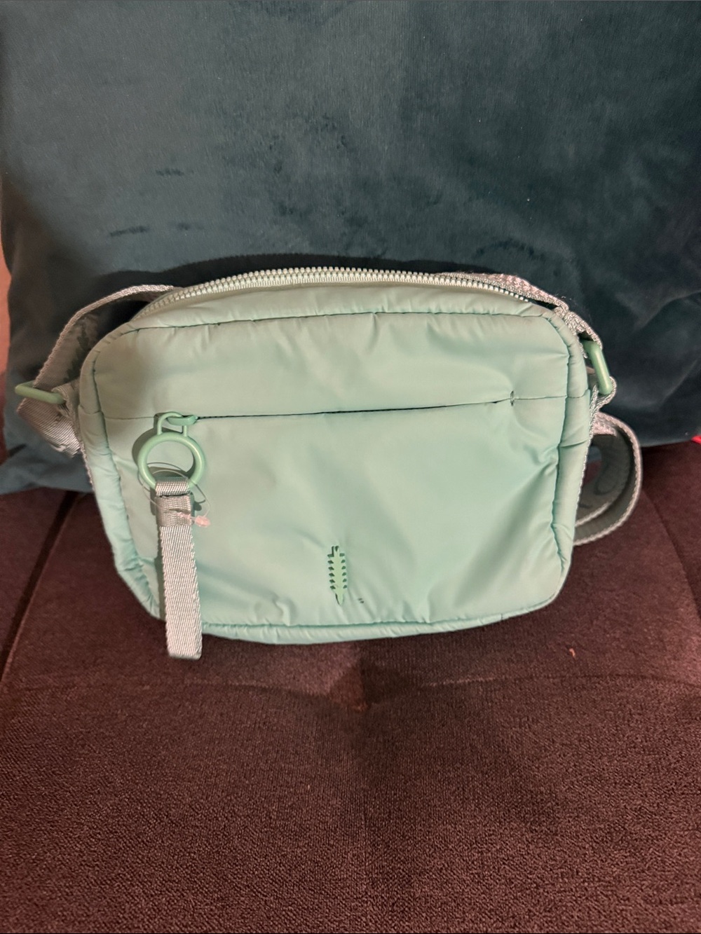 Mint Green Crossbody Bag – Lightweight Everyday Style